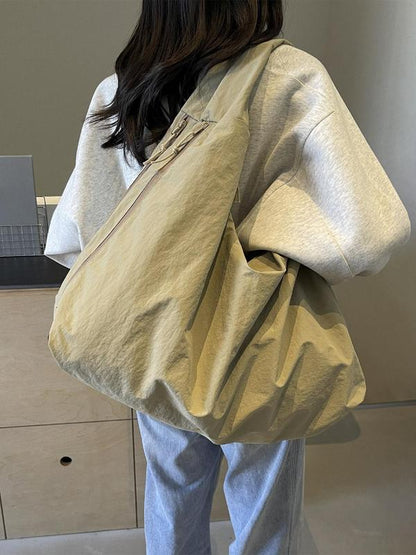 AERIVA™ Lounge Bag