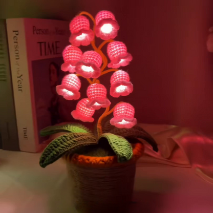 BlossoLite™ – Handgehaakte Bloemlamp vol Warmte en Charme