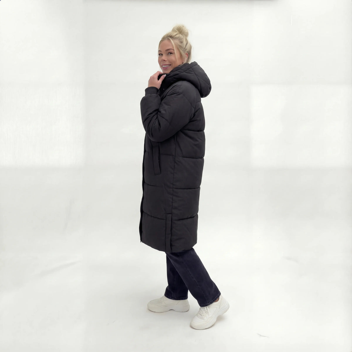 Elvaris™ Lange Gewatteerde Winterjas met Capuchon