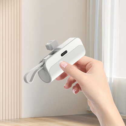 SnapCharge™ | Draagbare Powerbank met Ingebouwde Kabels